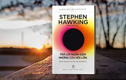 Ra mắt sách cuối cùng của Stephen Hawking: Trả Lời Ngắn Gọn Những Câu Hỏi Lớn