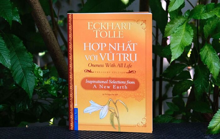 "Hợp nhất với vũ trụ": Cuốn sách thật sự dành cho những ai muốn khám phá phá hết tiềm năng của bản thân