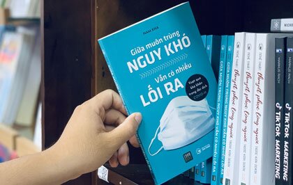 "Giữa muôn trùng nguy khó vẫn có nhiều lối ra": Mách nước bạn trẻ cách vượt qua khó khăn thời dịch Covid-19