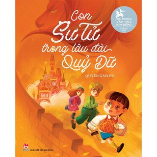 Con Sư Tử Trong Lâu Đài Quỷ Dữ (Bìa Cứng)