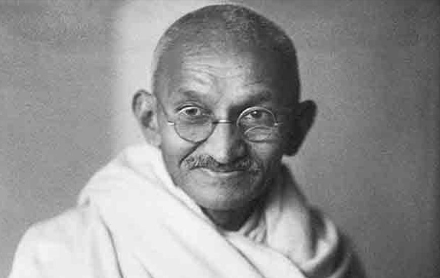 Triết lý tối giản đậm tính thời đại của Mahatma Gandhi