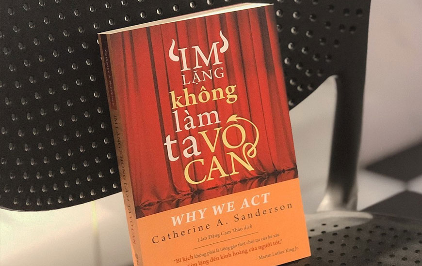 Sách "Im Lặng Không Làm Ta Vô Can" của tác giả  Catherine A. Sanderson