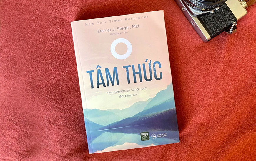 Sách Tâm Thức. Tác giả Daniel J.Siegel, MD