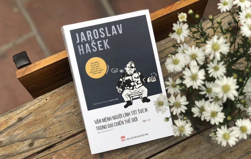 Sách "Vận mệnh người lính tốt Švejk trong Đại chiến Thế giới (Tập I - II)" của tác giả Jaroslav Hašek