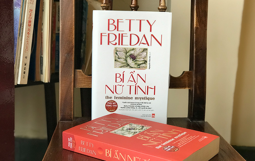 Sách Bí Ẩn Nữ Tính. Tác giả Betty Friedan
