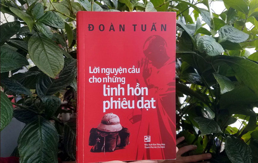 Sách Lời Nguyện Cầu Cho Những Linh Hồn Phiêu Dạt. Tác giả Đoàn Tuấn