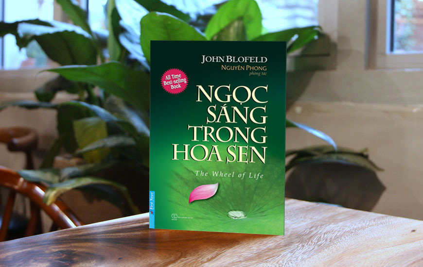 Sách Ngọc Sáng Trong Hoa Sen. Tác giả John Blofeld