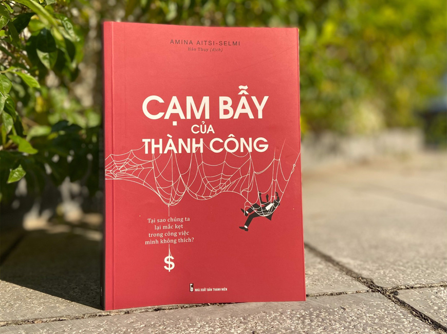 Cạm Bẫy Của Thành Công - Amina Aitisi, Selmi