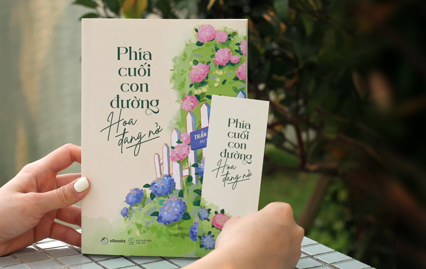 Phía Cuối Con Đường Hoa Đang Nở - Trần Hải Hiền
