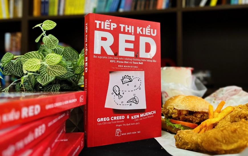Tiếp Thị Kiểu R. E. D - Greg Creed, Ken Muench