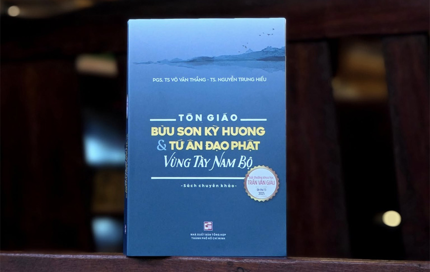 Tôn Giáo - Bửu Sơn Kỳ Hương Và Tứ Ân Đạo Phật Vùng Tây Nam Bộ - PGS. TS. Võ Văn Thắng, TS. Nguyễn Trung Hiếu