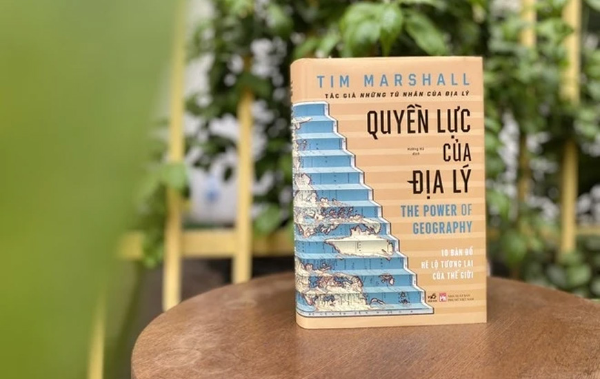 Quyền Lực Của Địa Lý - Tim Marshall (Bìa Cứng)
