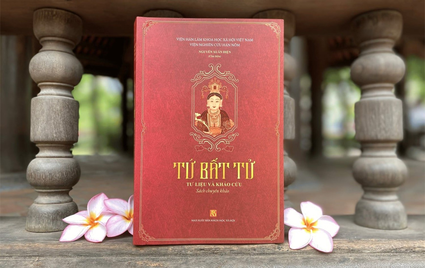 Tứ Bất Tử - Tư Liệu Và Khảo Cứu - Nguyễn Xuân Diện